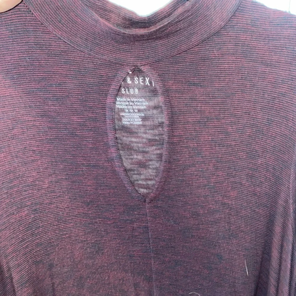 American Eagle Top - Picture 3 of 3